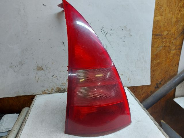 bontott CITROËN C3 Bal Hátsó Lámpa