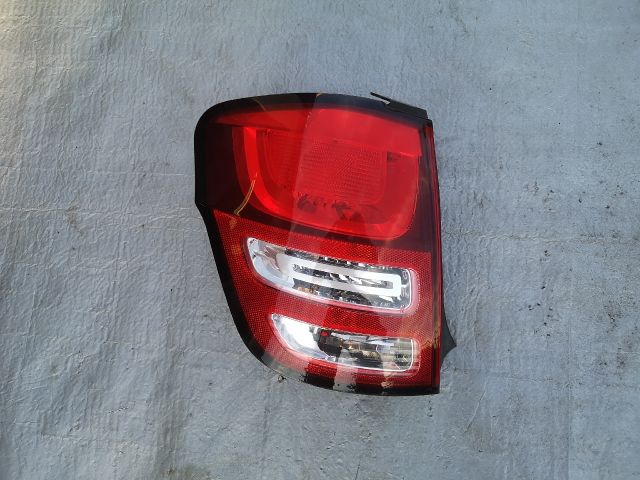 bontott CITROËN C3 Bal Hátsó Lámpa