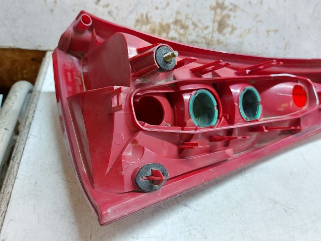 bontott CITROËN C3 Bal Hátsó Lámpa