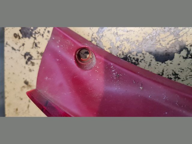 bontott CITROËN C3 Bal Hátsó Lámpa