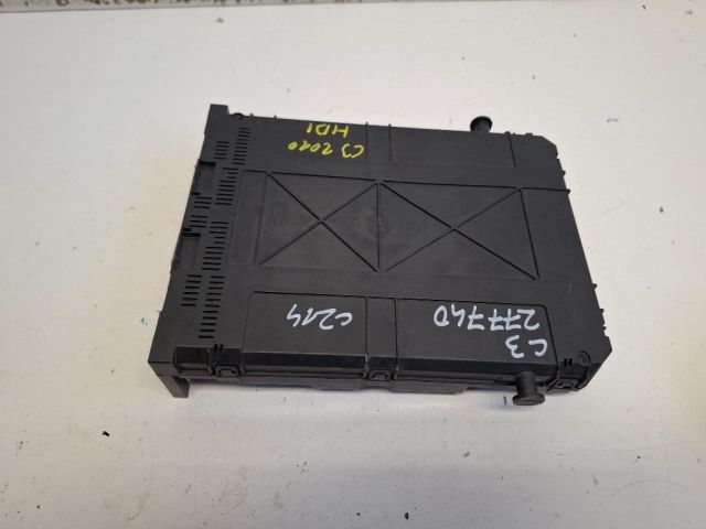 bontott CITROËN C3 Biztosítéktábla Motortér