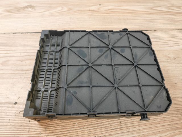 bontott CITROËN C3 Biztosítéktábla Utastér