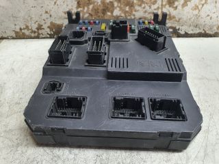 bontott CITROËN C3 Biztosítéktábla Utastér