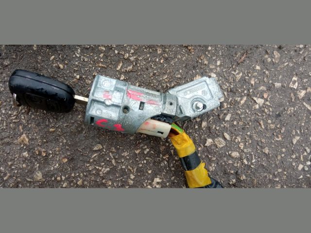 bontott CITROËN C3 Biztosítéktábla Utastér