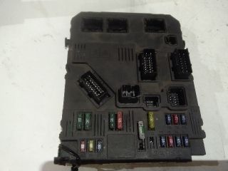 bontott CITROËN C3 Biztosítéktábla Utastér