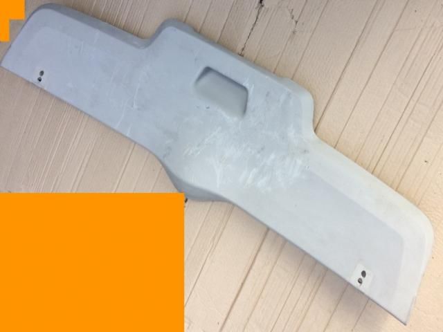 bontott CITROËN C3 Csomagtérajtó Burkolat (Részeivel)