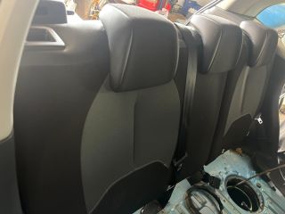 bontott CITROËN C3 Csomagtérajtó Kárpit