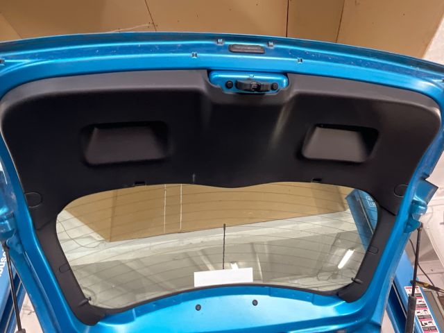 bontott CITROËN C3 Csomagtérajtó Kárpit