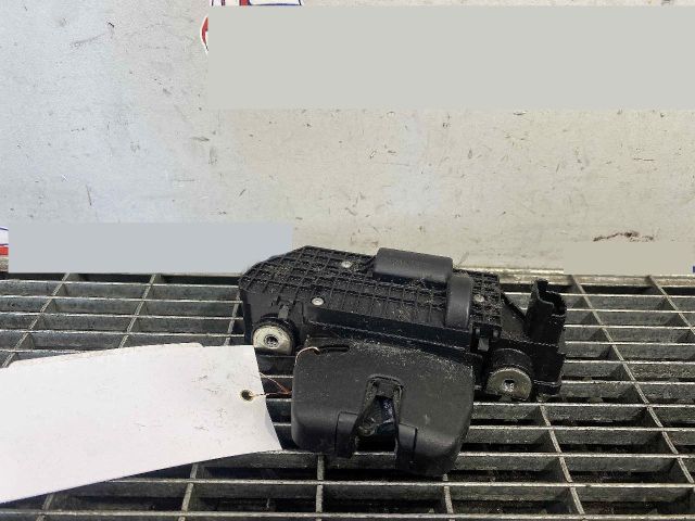 bontott CITROËN C3 Csomagtérajtó Ütköző