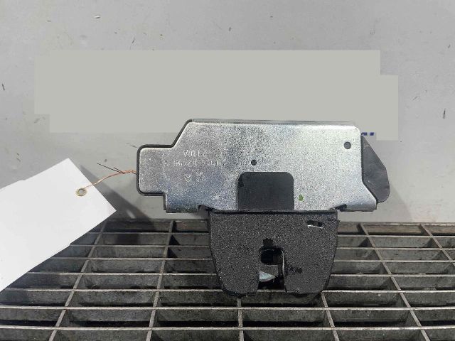 bontott CITROËN C3 Csomagtérajtó Ütköző