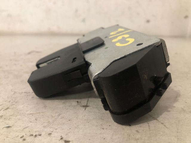 bontott CITROËN C3 Csomagtérajtó Zárszerkezet