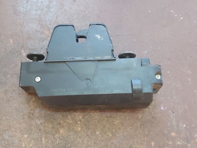 bontott CITROËN C3 Csomagtérajtó Zárszerkezet