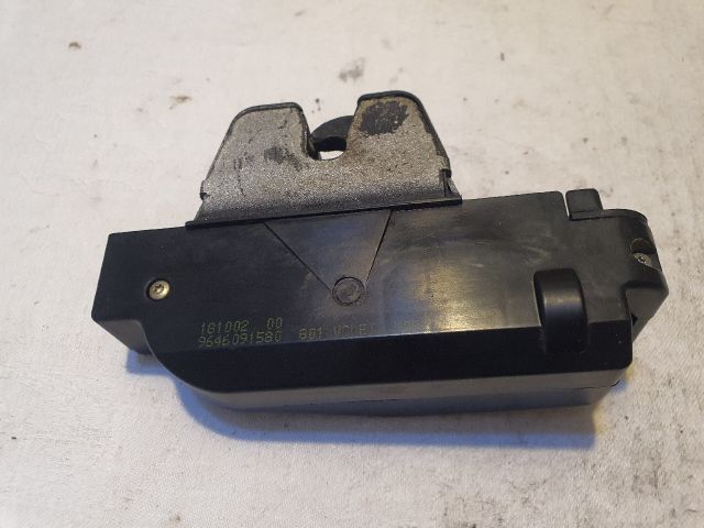 bontott CITROËN C3 Csomagtérajtó Zárszerkezet