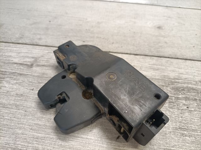 bontott CITROËN C3 Csomagtérajtó Zárszerkezet