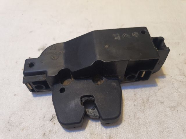 bontott CITROËN C3 Csomagtérajtó Zárszerkezet