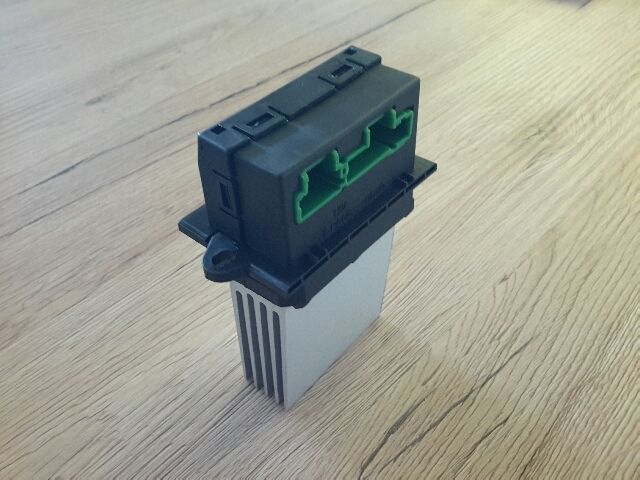 bontott CITROËN C3 Előfűtő