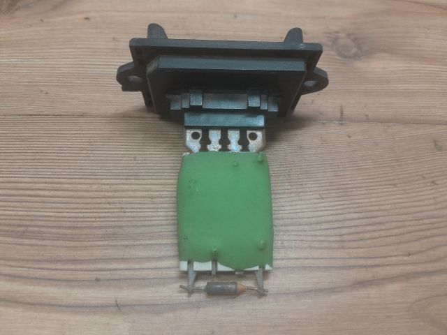 bontott CITROËN C3 Előtét Ellenállás Fűtőmotor