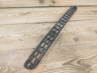 bontott CITROËN C3 Első Lökhárító Alsó Középső Díszrács