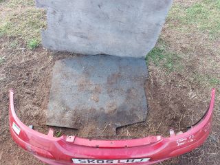 bontott CITROËN C3 Első Lökhárító (Részeivel)