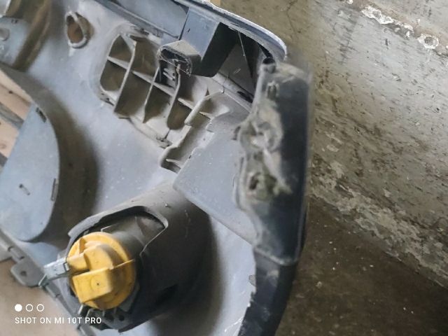 bontott CITROËN C3 Első Lökhárító (Részeivel)