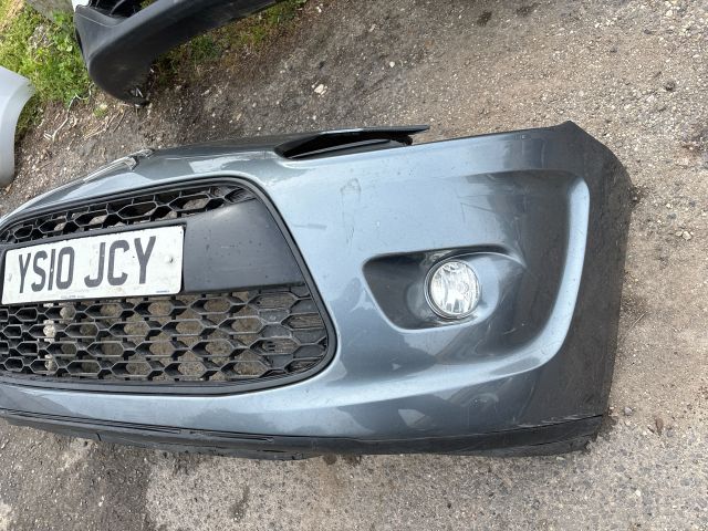 bontott CITROËN C3 Első Lökhárító (Részeivel)