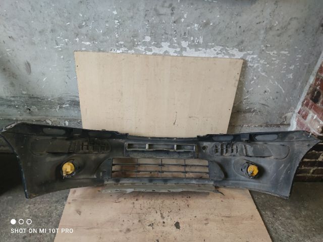 bontott CITROËN C3 Első Lökhárító (Részeivel)