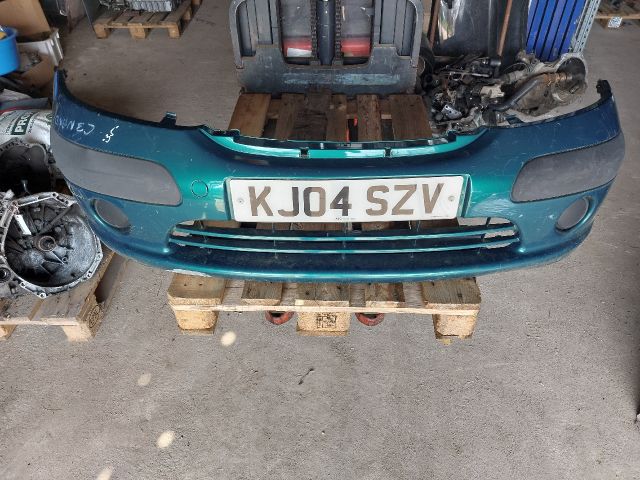 bontott CITROËN C3 Első Lökhárító (Részeivel)