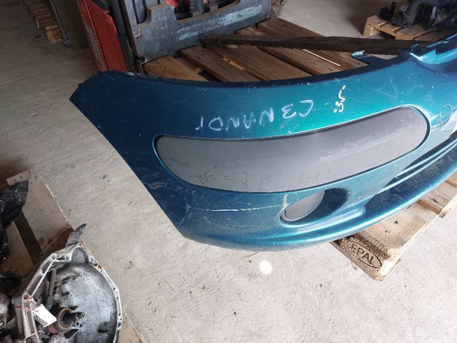 bontott CITROËN C3 Első Lökhárító (Részeivel)