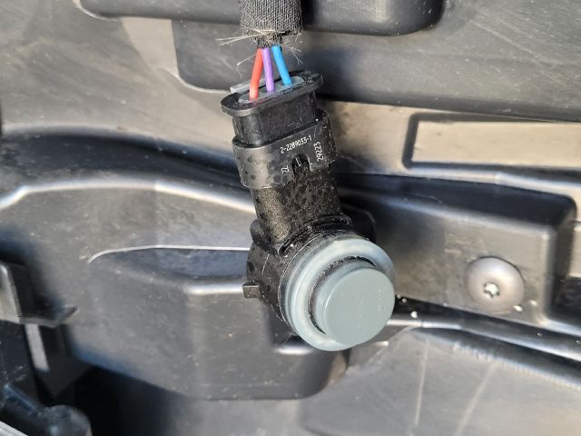 bontott CITROËN C3 Első Lökhárító (Részeivel)