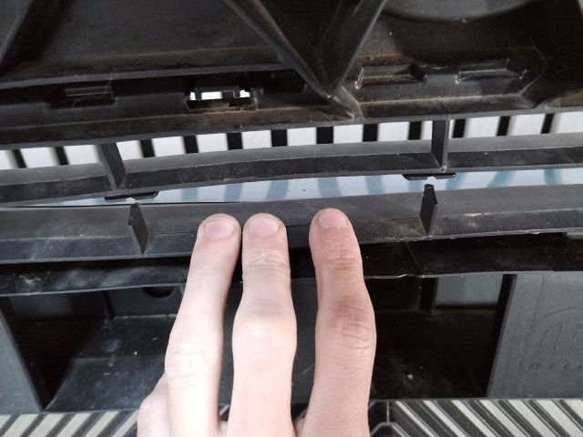 bontott CITROËN C3 Első Lökhárító (Üresen)