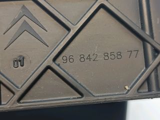 bontott CITROËN C3 Első Tároló Rekesz