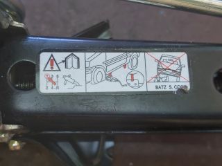 bontott CITROËN C3 Emelő