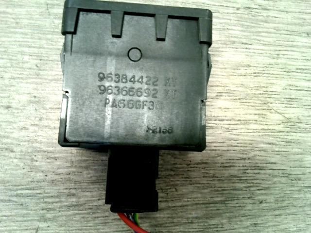 bontott CITROËN C3 Fényszórómagasság Állító Kapcsoló