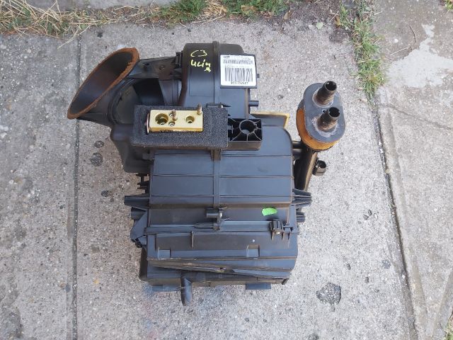 bontott CITROËN C3 Fűtés Box