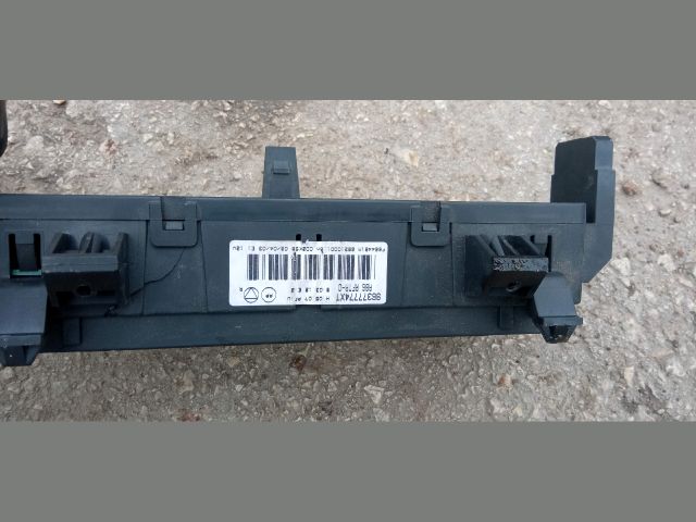 bontott CITROËN C3 Fűtéskapcsoló (digit klímás)