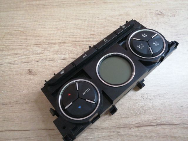 bontott CITROËN C3 Fűtéskapcsoló (digit klímás)