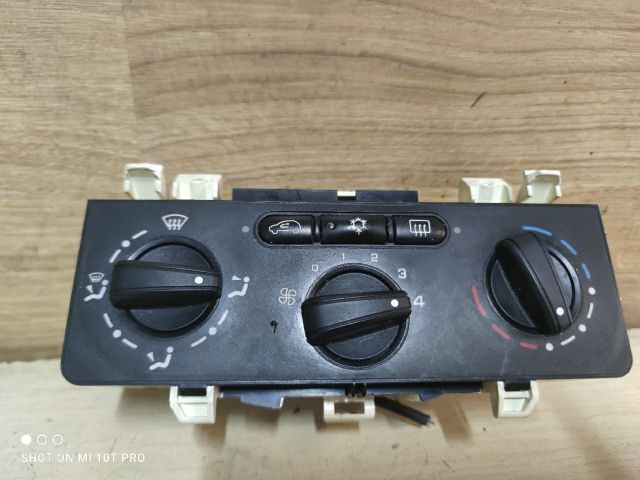 bontott CITROËN C3 Fűtéskapcsoló (manuális klímás)