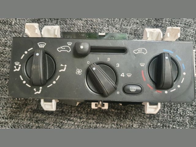 bontott CITROËN C3 Fűtéskapcsoló