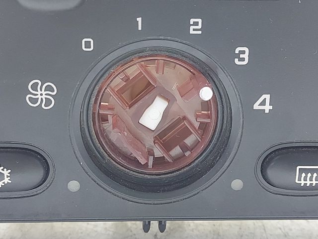 bontott CITROËN C3 Fűtéskapcsoló