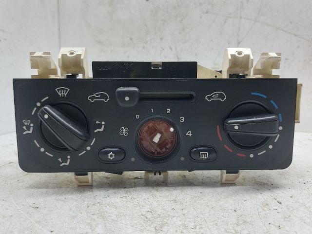 bontott CITROËN C3 Fűtéskapcsoló