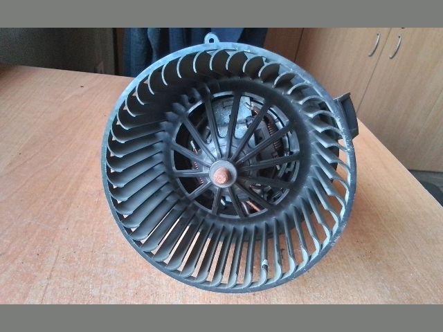 bontott CITROËN C3 Fűtőmotor (Klímás)