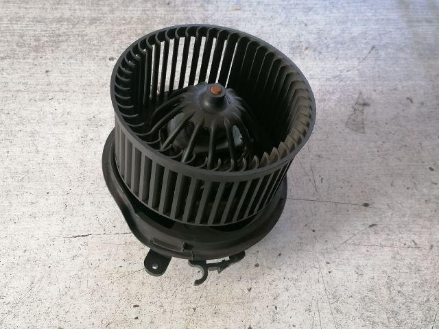 bontott CITROËN C3 Fűtőmotor (Klímás)