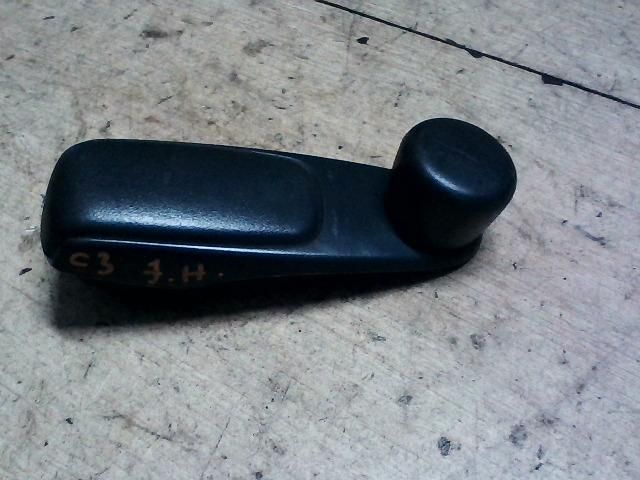 bontott CITROËN C3 Hátsó Ablaktekerő Kar