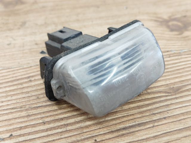 bontott CITROËN C3 Hátsó Rendszámtábla Világítás