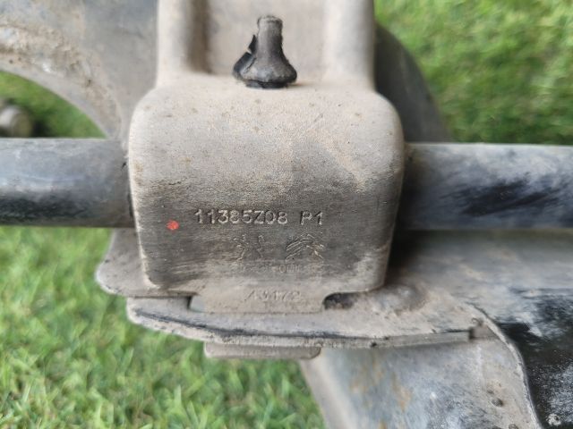 bontott CITROËN C3 III Első Bölcső