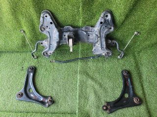 bontott CITROËN C3 III Első Bölcső