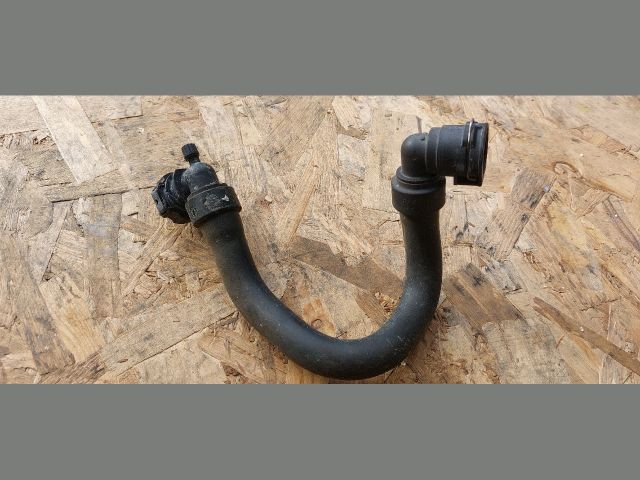 bontott CITROËN C3 III Fűtőradiátor Vízcső Felső