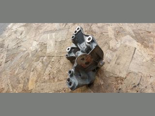 bontott CITROËN C3 III Generátor Tartó Bak