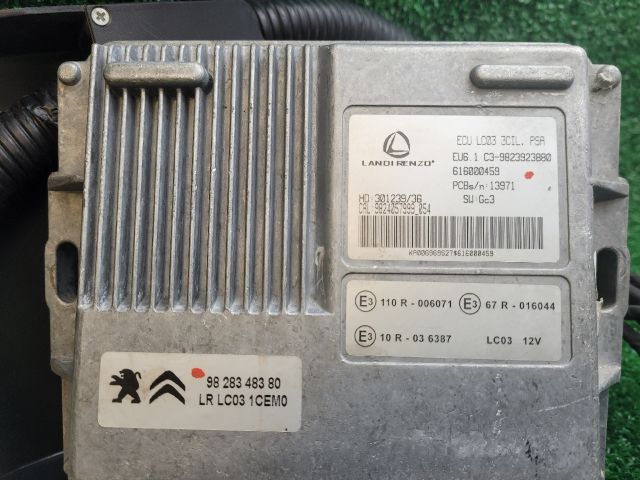 bontott CITROËN C3 III Start / Stop Vezérlő Modul