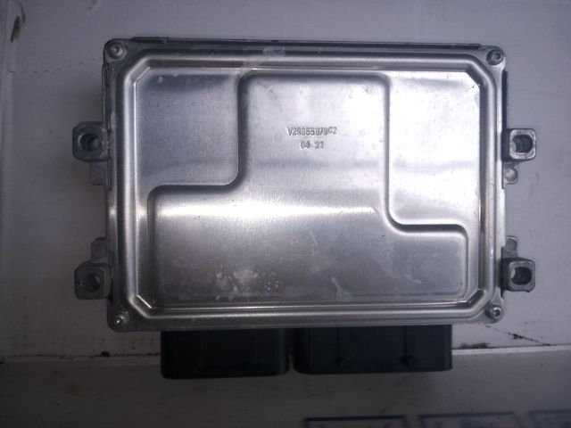 bontott CITROËN C3 III Motorvezérlő